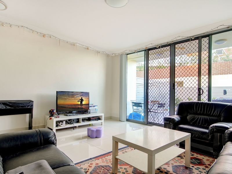 21/45 Forest Road, Hurstville NSW 2220