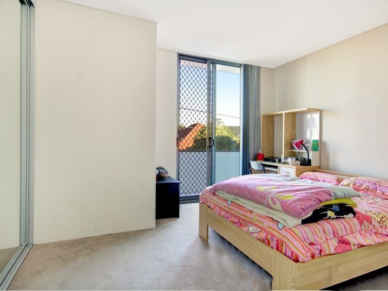21/45 Forest Road, Hurstville NSW 2220