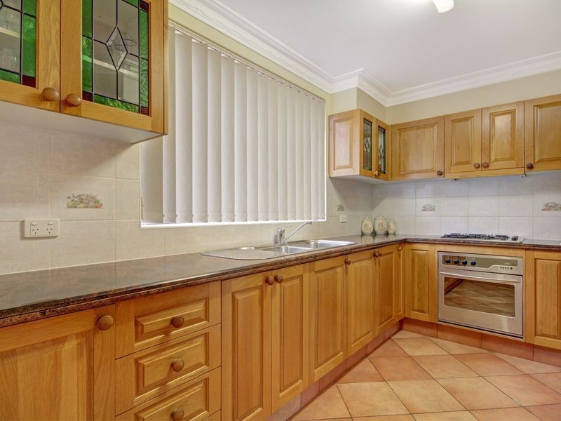 6 Waterview Street, Carlton NSW 2218