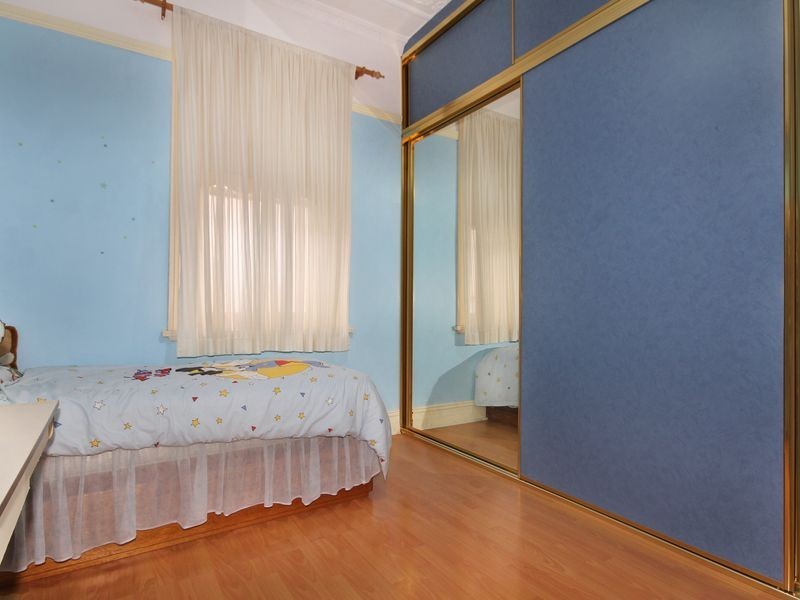 111 Gloucester Road, Hurstville NSW 2220