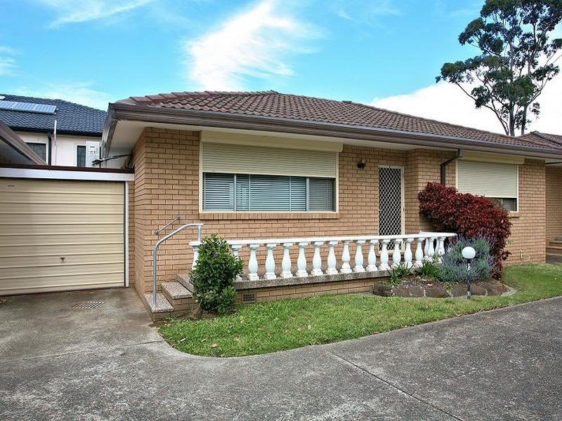 2/13-15 Waratah Street, Bexley NSW 2207