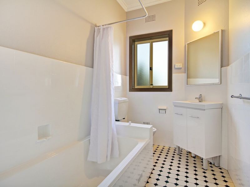 80 Wright Street, Hurstville NSW 2220