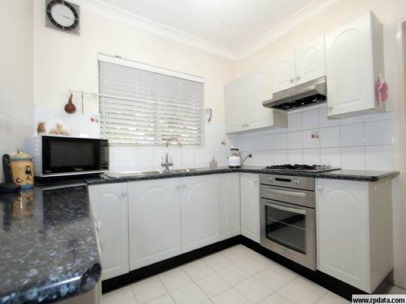 6/1a Bassett Street, Hurstville NSW 2220