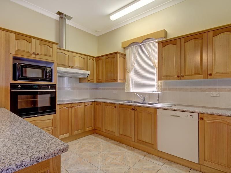 611 Forest Road, Peakhurst NSW 2210