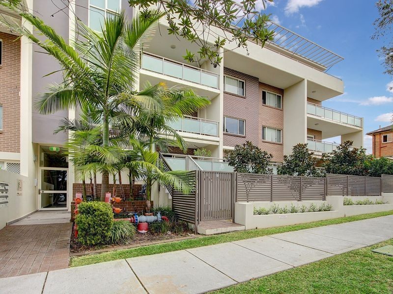 14/1-9 Andover Street, Carlton NSW 2218