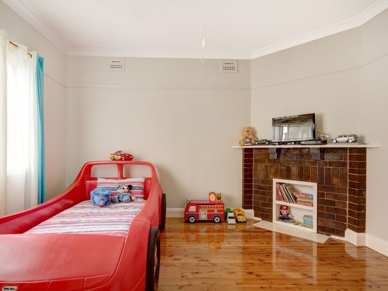 4 George Street, Penshurst NSW 2222