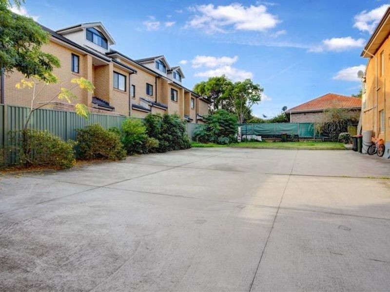 142 Queen Victoria Street, Bexley NSW 2207