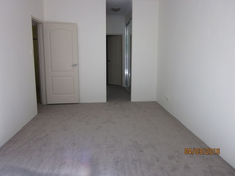 Unit 12/6-12 Carrington Avenue, Hurstville NSW 2220