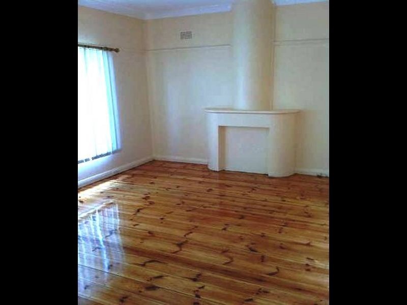 43 Glenview Avenue, Revesby NSW 2212