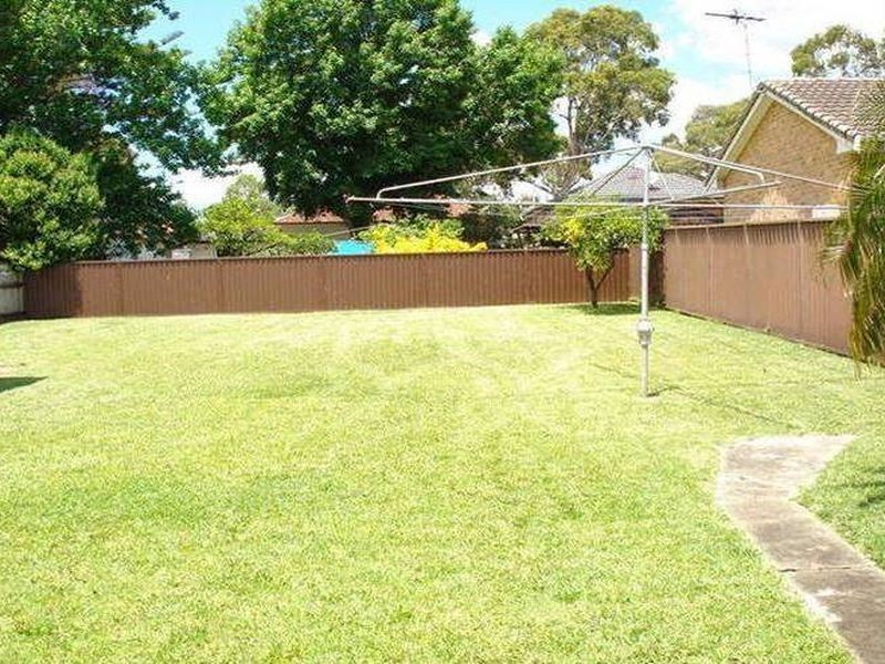 43 Glenview Avenue, Revesby NSW 2212