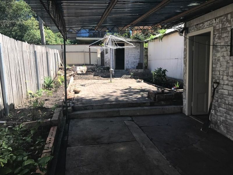 13 Short Street, Carlton NSW 2218