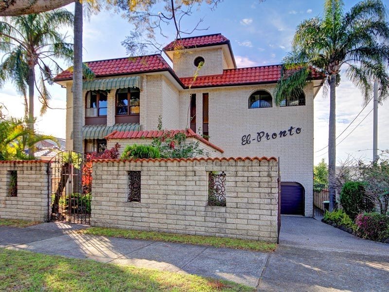 20 Beach Street, Blakehurst NSW 2221
