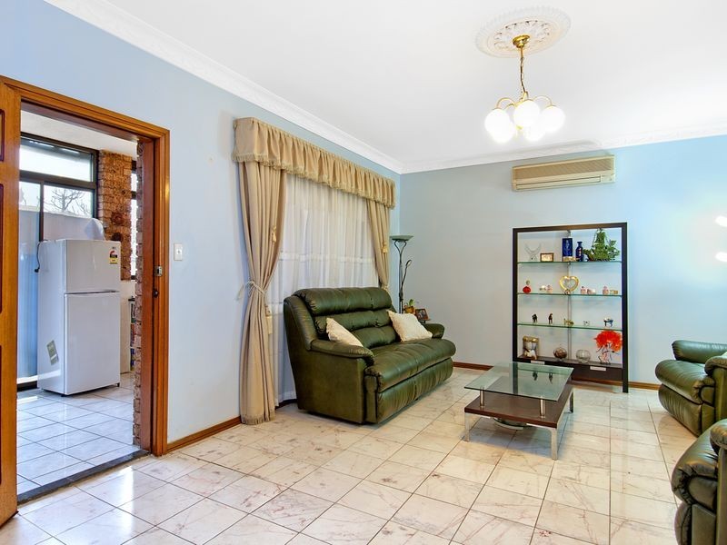 103 Carrington Avenue, Hurstville NSW 2220