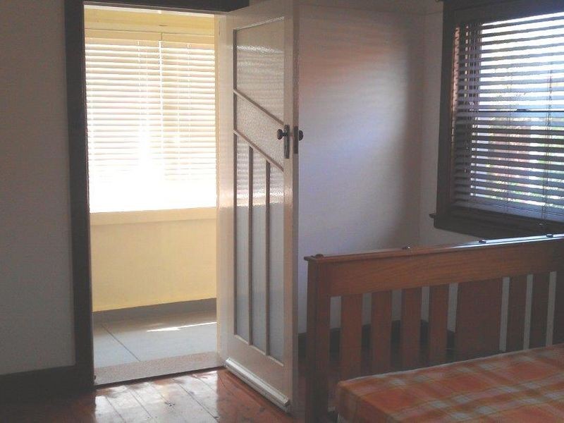 15 Rosemont Avenue, Mortdale NSW 2223