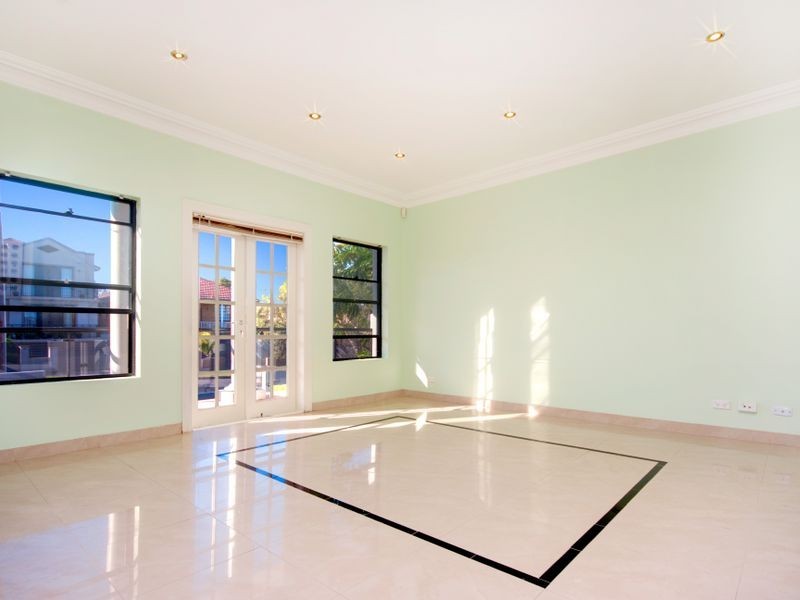 19a Clarence Street, Penshurst NSW 2222