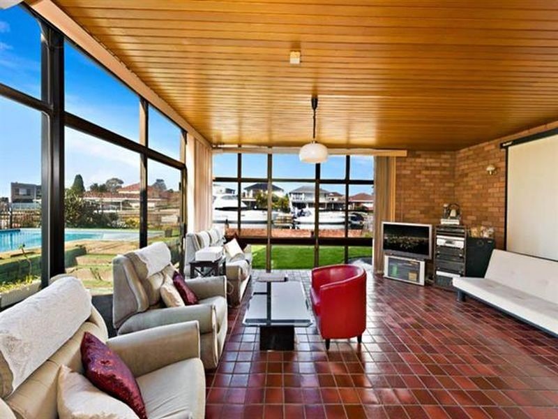 Belgrave Esplanade, Sylvania Waters NSW 2224