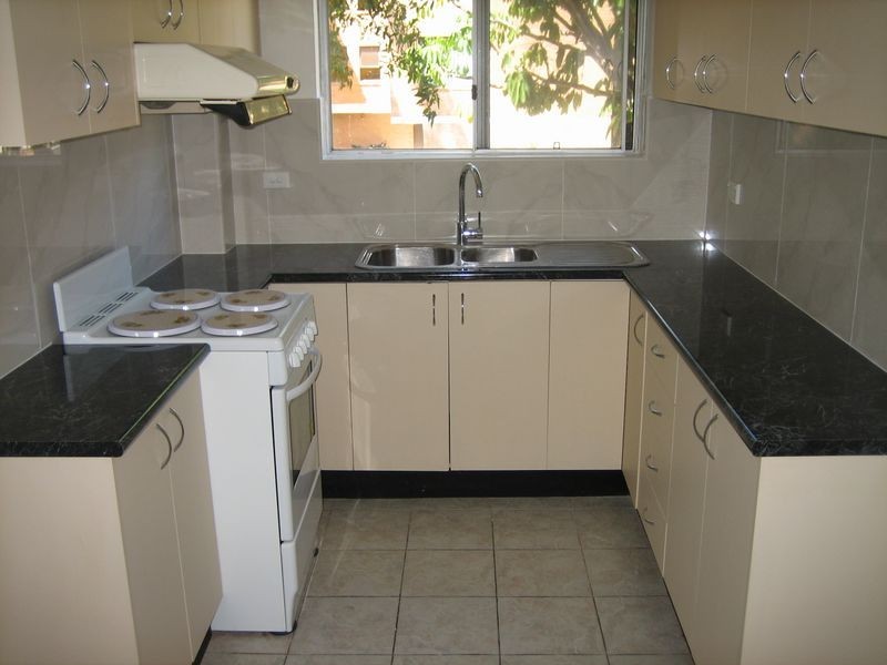 4/22 Bellevue Parade, Hurstville NSW 2220