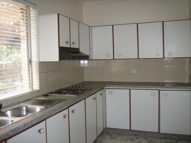 2/5 Maher Street, Hurstville NSW 2220