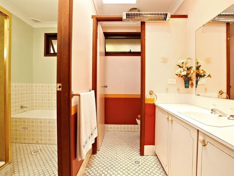 5A Taronga Street, Hurstville NSW 2220