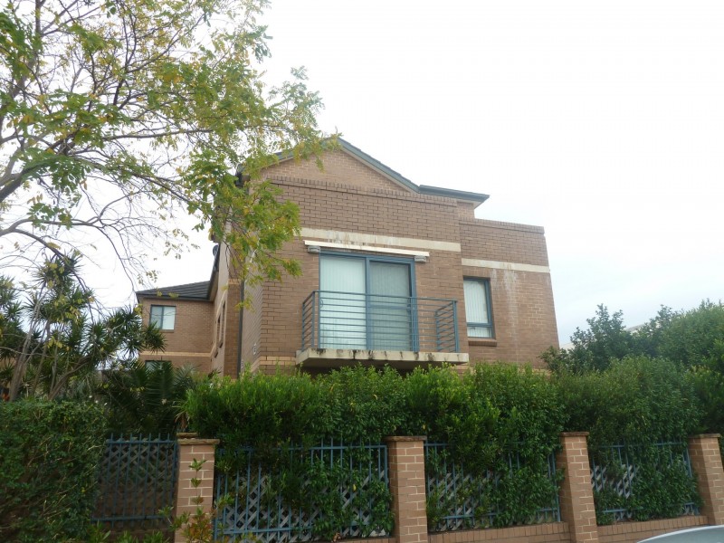 Unit 5/709-717 Forest Road, Bexley NSW 2207