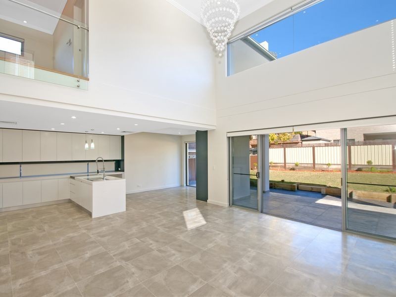 31 Warraba Street, Hurstville NSW 2220