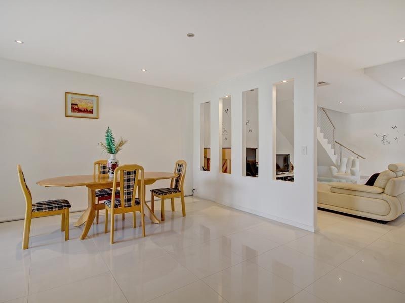 37 Jacques Avenue, Peakhurst NSW 2210