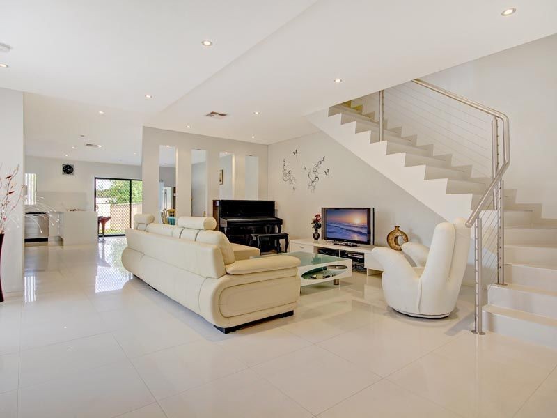 37 Jacques Avenue, Peakhurst NSW 2210