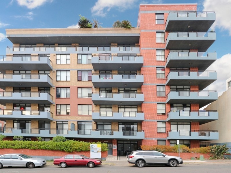 Apartment 45/6-12 Carrington Avenue, Hurstville NSW 2220