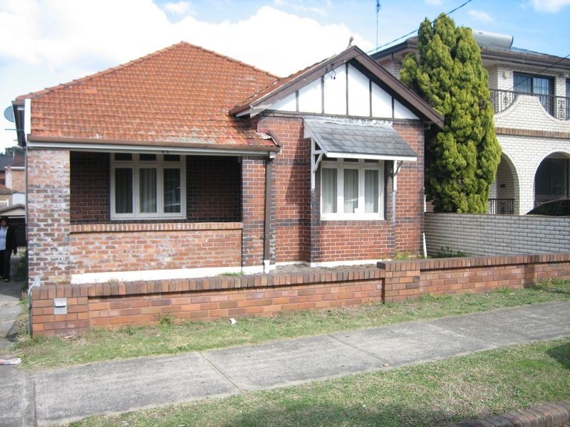 11 Spring Street, Arncliffe NSW 2205