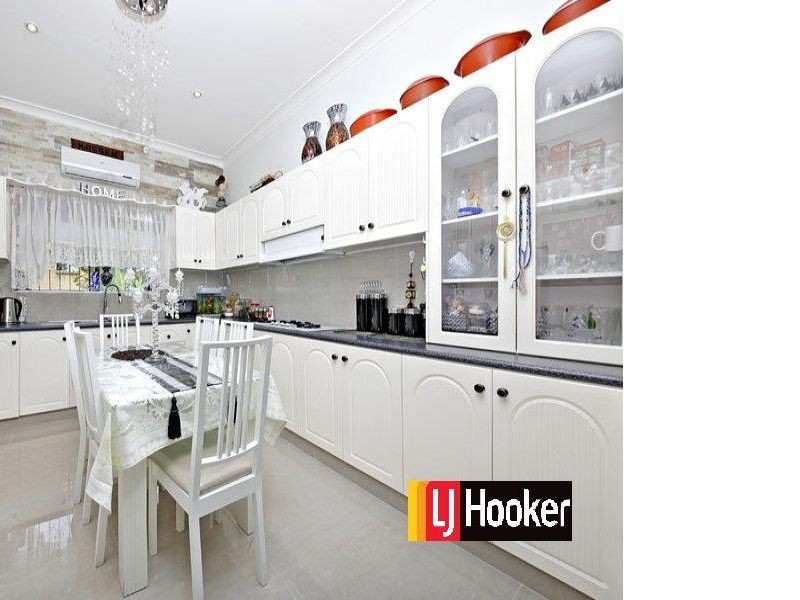 2A Gore Street, Arncliffe NSW 2205