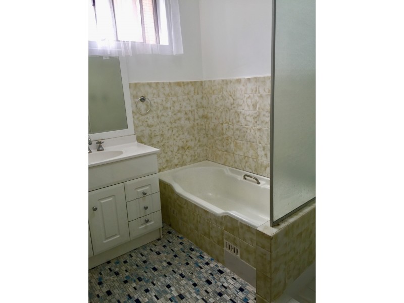 Unit 4/26-28 St Georges Parade, Hurstville NSW 2220