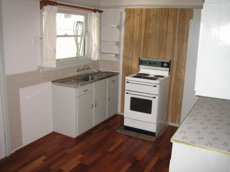 20 Park Street, Peakhurst NSW 2210