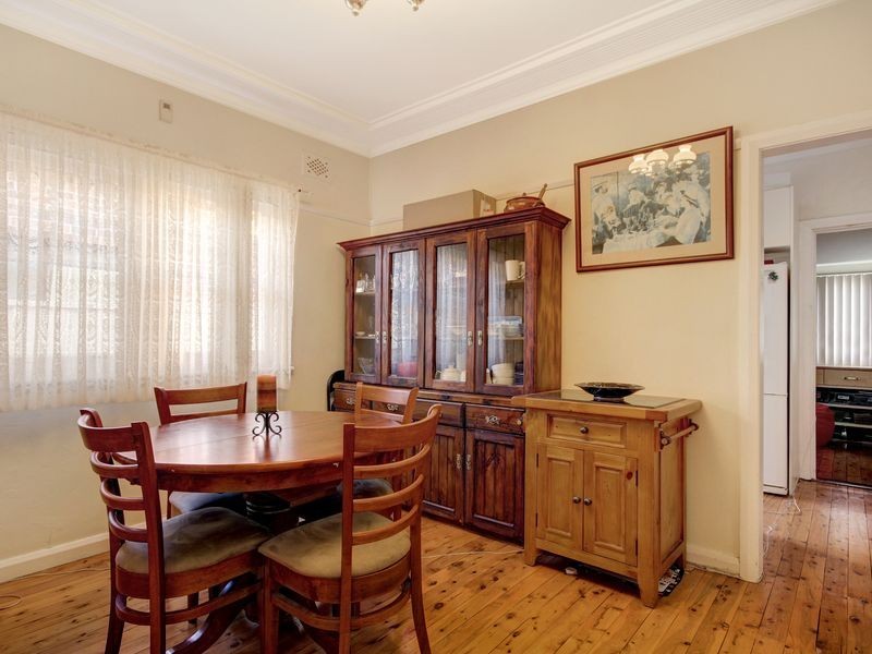 39 Bailey Parade, Peakhurst NSW 2210