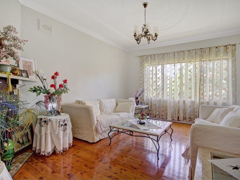 49 Waratah Street, Bexley NSW 2207