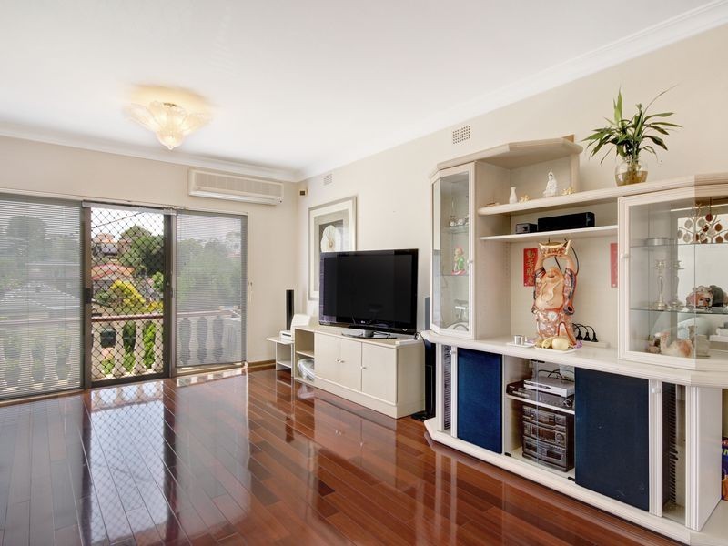 15 Burraneer Close, Allawah NSW 2218