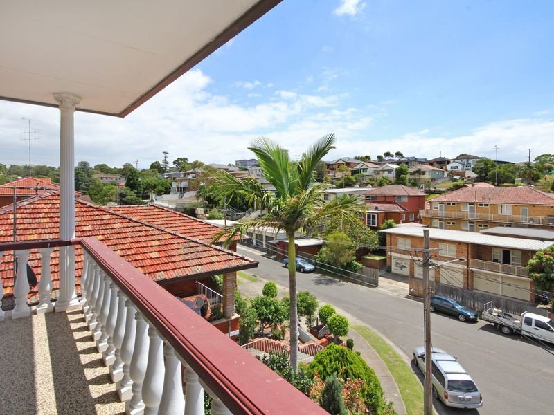 15 Burraneer Close, Allawah NSW 2218