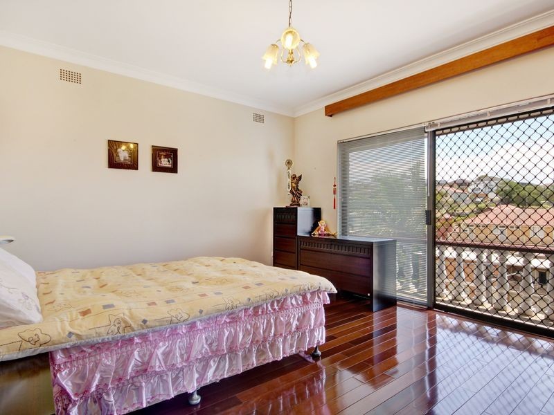 15 Burraneer Close, Allawah NSW 2218