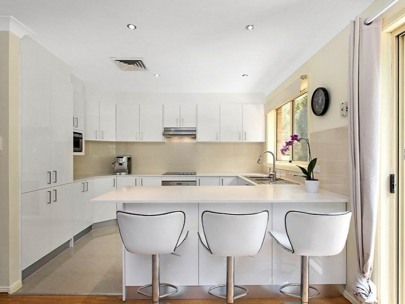 Unit 2/5 Henry Kendall Avenue, Padstow Heights NSW 2211