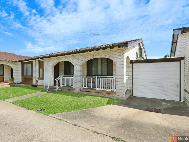 2/39 Bassett Street, Hurstville NSW 2220