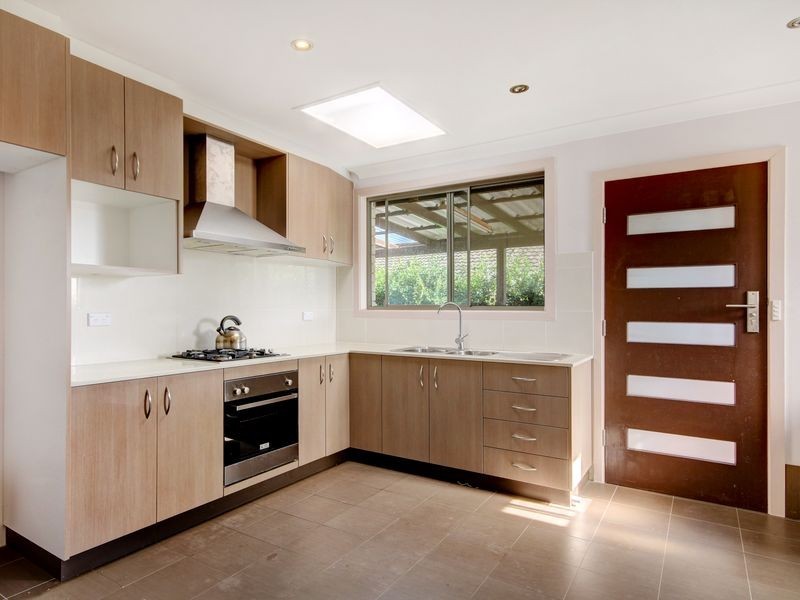 2/39 Bassett Street, Hurstville NSW 2220