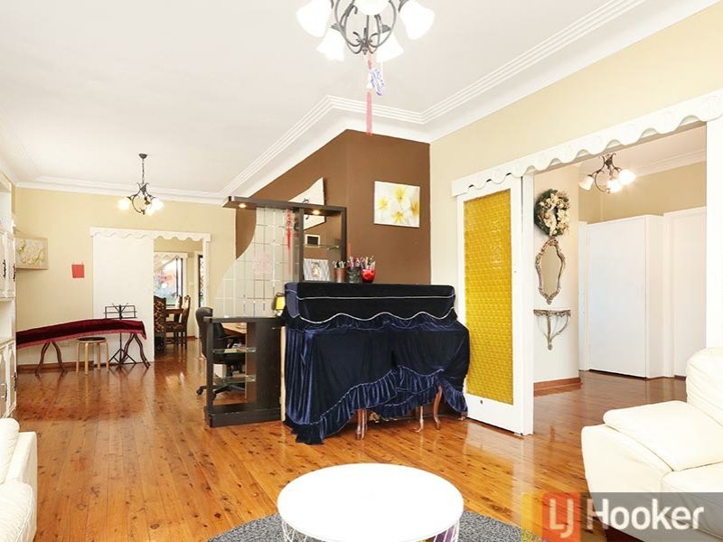 112 Botany Street, Carlton NSW 2218