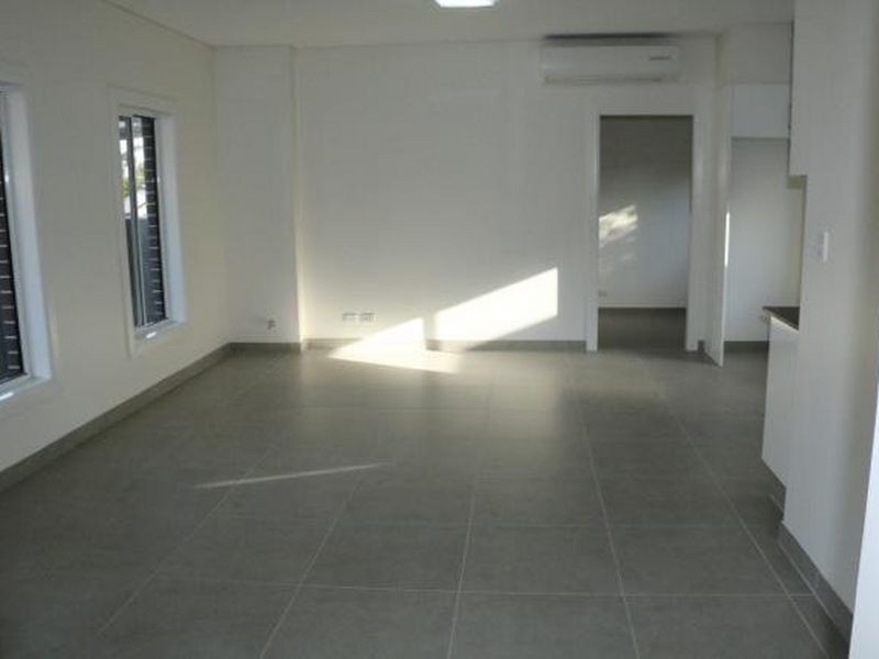 18 Lascelles lane, Greenacre NSW 2190