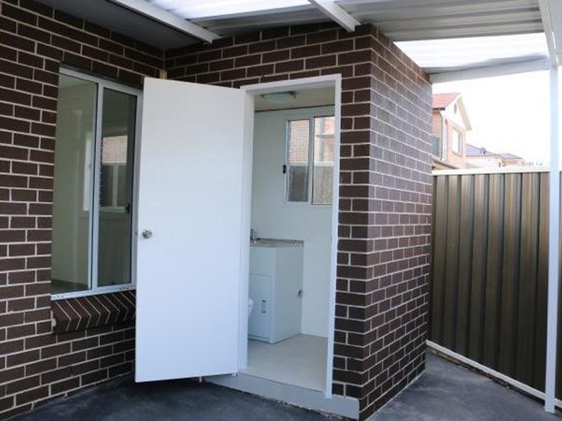 18 Lascelles lane, Greenacre NSW 2190