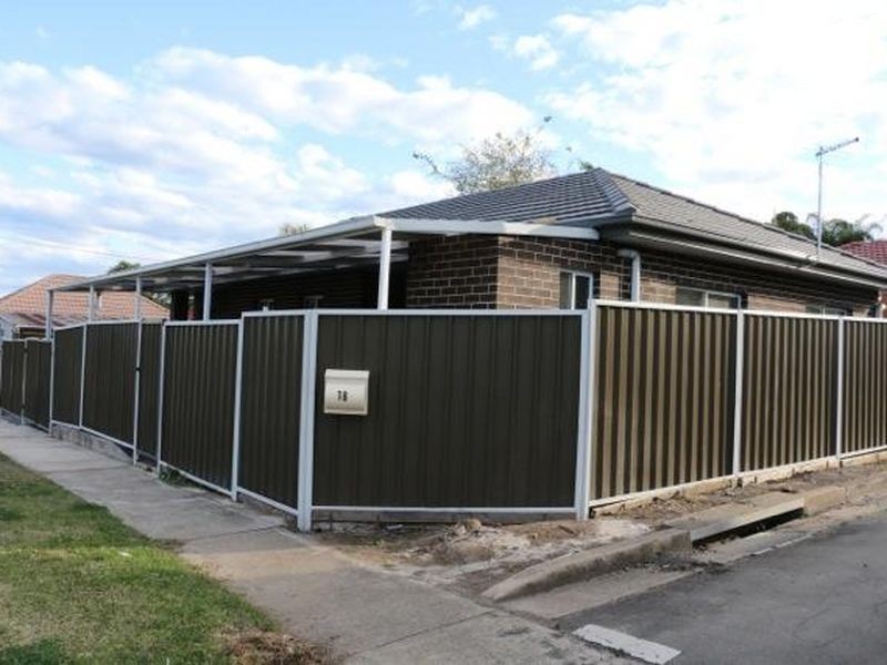 18 Lascelles lane, Greenacre NSW 2190