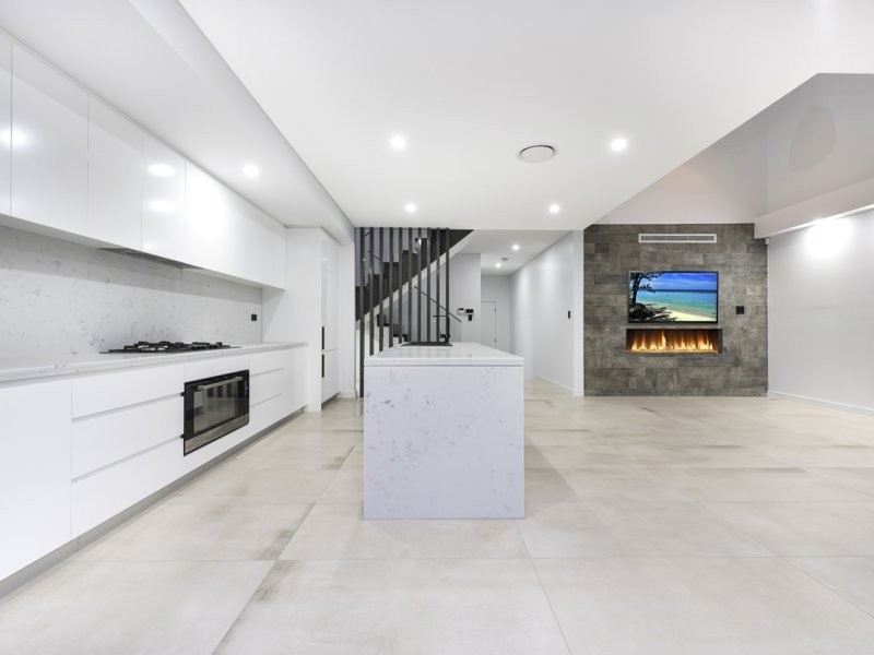 2B Carbethon Crescent, Beverly Hills NSW 2209