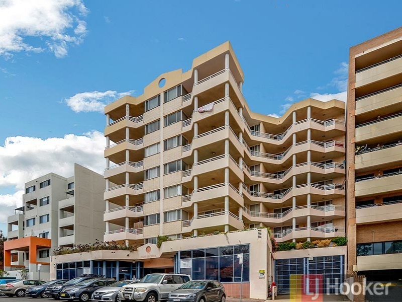 18/11 Bond Street, Hurstville NSW 2220