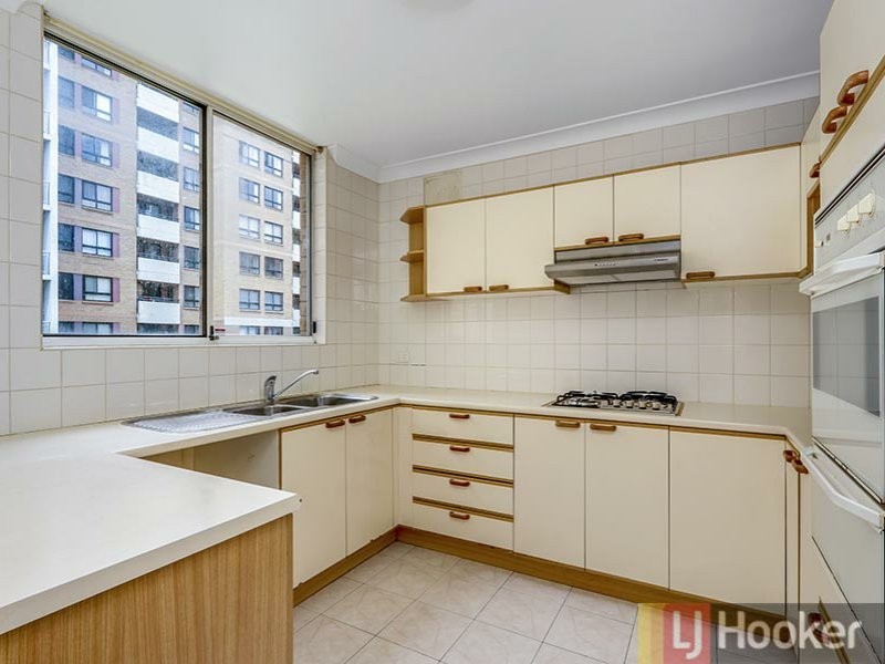 18/11 Bond Street, Hurstville NSW 2220