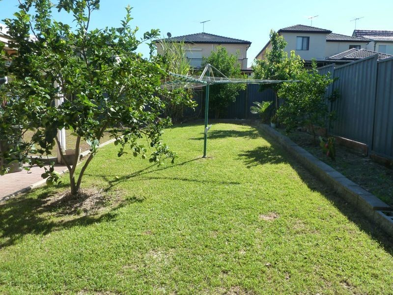 19 Smiths Avenue, Hurstville NSW 2220