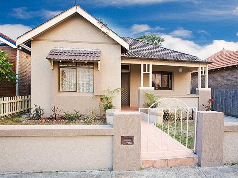 139 Willison Road, Carlton NSW 2218