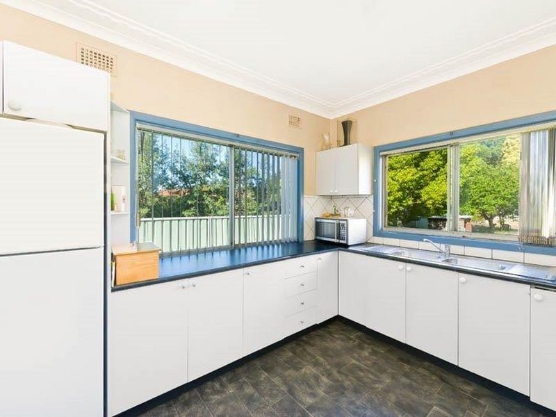 193 Stoney Creek Road, Beverly Hills NSW 2209